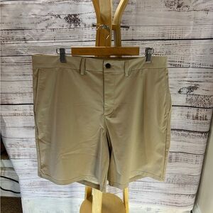 Old Navy Men’s Size 40 Tech Hybrid Shorts | Khaki | 8” Inseam